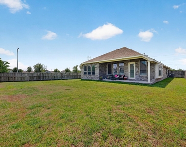 4441 Jessamine Creek Trail - Photo Thumbnail 39