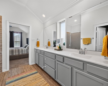 4441 Jessamine Creek Trail - Photo Thumbnail 33