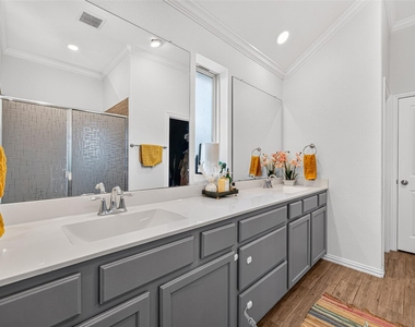 4441 Jessamine Creek Trail - Photo Thumbnail 30