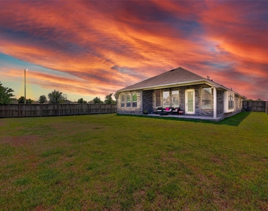 4441 Jessamine Creek Trail - Photo Thumbnail 36