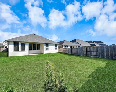 2968 Golden Dust Drive - Photo Thumbnail 28