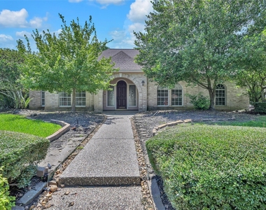 1803 Quiet Country Court - Photo Thumbnail 32