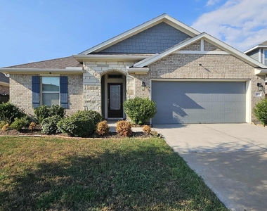 2111 Levant Lane - Photo Thumbnail 17