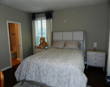 4419 Montcliff Bend Court - Photo Thumbnail 31