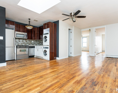 1044 Putnam Ave - Photo Thumbnail 2