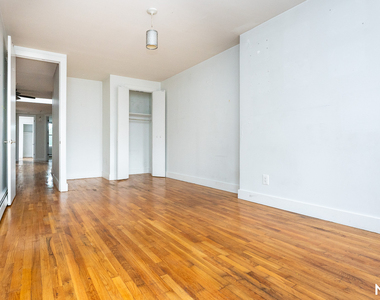 1044 Putnam Ave - Photo Thumbnail 8