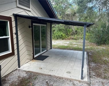 2229 Adelia Boulevard - Photo Thumbnail 11