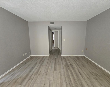 7838 Niagara Avenue - Photo Thumbnail 14