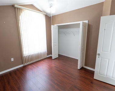 16505 Lake Heather Drive - Photo Thumbnail 38