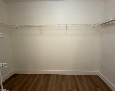 1518 Storington Avenue - Photo Thumbnail 17