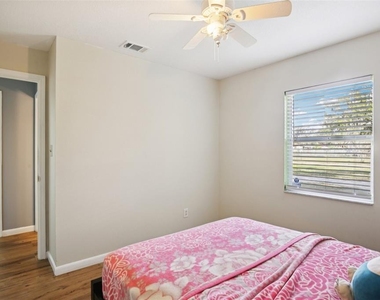 3501 W Reynolds Street - Photo Thumbnail 23
