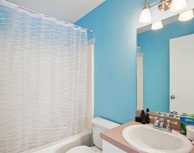 3501 W Reynolds Street - Photo Thumbnail 15