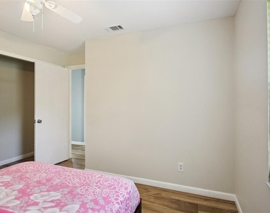 3501 W Reynolds Street - Photo Thumbnail 24