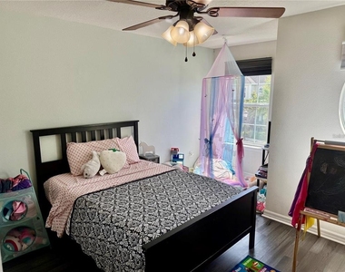 11344 Emerald Shore Drive - Photo Thumbnail 8