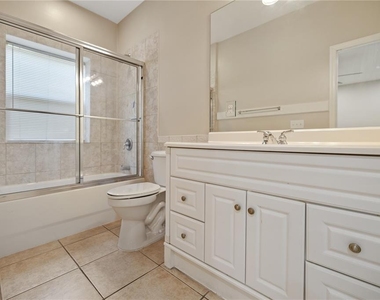 609 E Orange Street - Photo Thumbnail 16