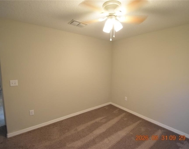 10106 Rosemary Leaf Lane - Photo Thumbnail 36