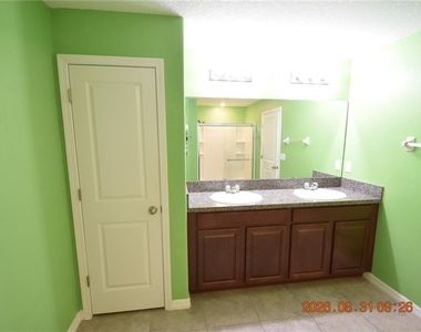 10106 Rosemary Leaf Lane - Photo Thumbnail 20