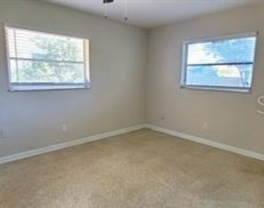1512 Picardy Circle - Photo Thumbnail 8
