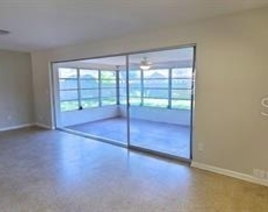 1512 Picardy Circle - Photo Thumbnail 3