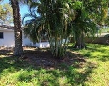 1512 Picardy Circle - Photo Thumbnail 11