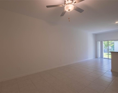 8248 Corner Pine Way - Photo Thumbnail 14