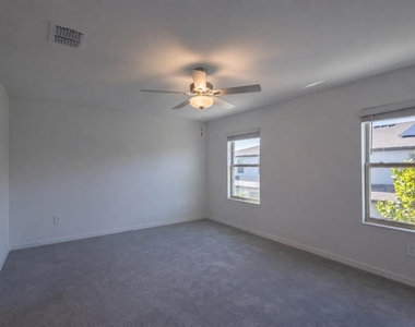 8248 Corner Pine Way - Photo Thumbnail 31