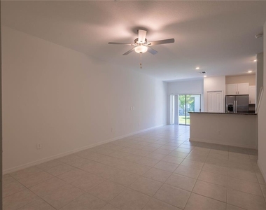 8248 Corner Pine Way - Photo Thumbnail 13