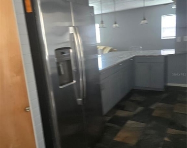 1218 Lorie Circle - Photo Thumbnail 6
