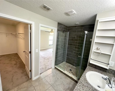 9746 Sage Creek Drive - Photo Thumbnail 10