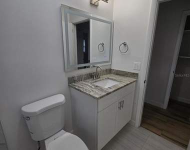1282 Robin Hood Lane - Photo Thumbnail 8