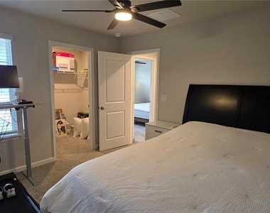 4100 Cloud Hopper Way - Photo Thumbnail 30