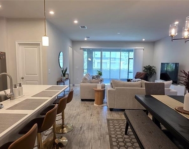 4100 Cloud Hopper Way - Photo Thumbnail 13