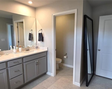 4100 Cloud Hopper Way - Photo Thumbnail 28