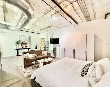 101 N 12th Street - Photo Thumbnail 7