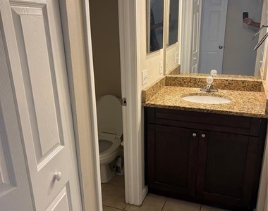 8331 Paddlewheel Street - Photo Thumbnail 5