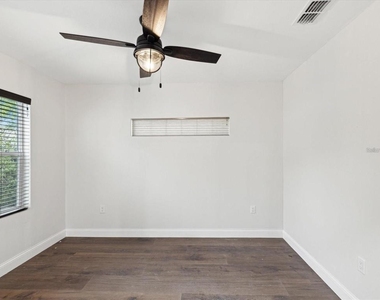 1008 E Norfolk Street - Photo Thumbnail 21