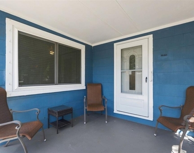 7660 54th Street N - Photo Thumbnail 1