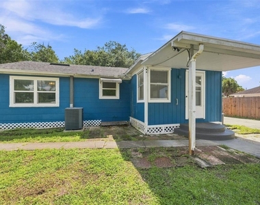 7660 54th Street N - Photo Thumbnail 32