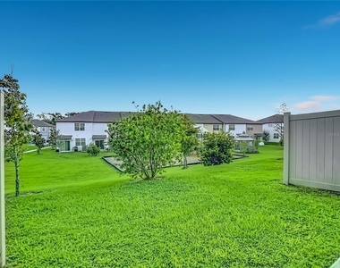 6206 Daerr Ridge Street - Photo Thumbnail 53