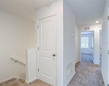 6206 Daerr Ridge Street - Photo Thumbnail 29