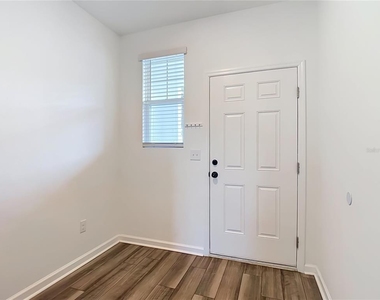 6206 Daerr Ridge Street - Photo Thumbnail 18