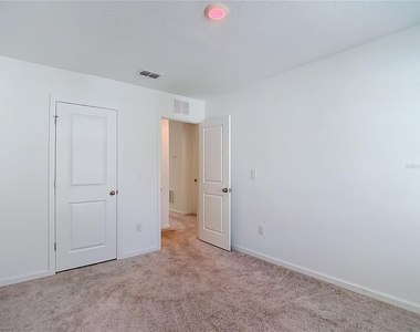 6206 Daerr Ridge Street - Photo Thumbnail 44