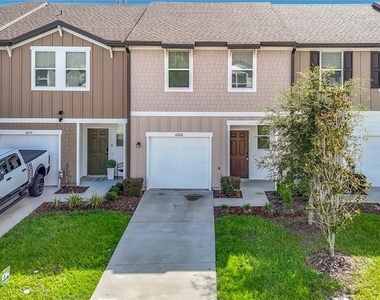 6206 Daerr Ridge Street - Photo Thumbnail 13