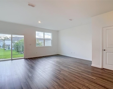 6206 Daerr Ridge Street - Photo Thumbnail 4