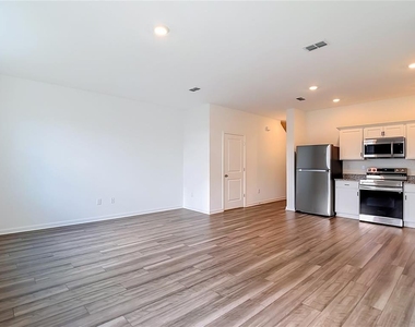 6206 Daerr Ridge Street - Photo Thumbnail 25