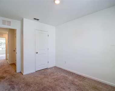 6206 Daerr Ridge Street - Photo Thumbnail 39