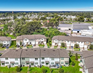 6206 Daerr Ridge Street - Photo Thumbnail 57