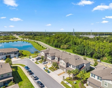 8166 Crescent Oaks Drive - Photo Thumbnail 46