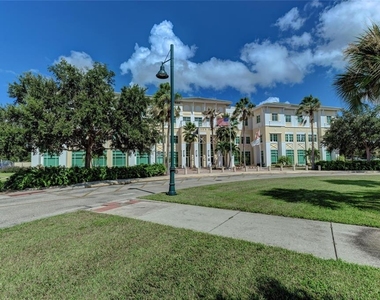 3190 Bay City Terrace - Photo Thumbnail 79