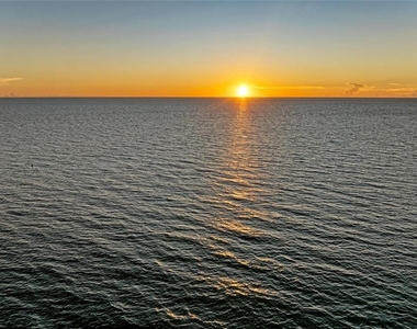3190 Bay City Terrace - Photo Thumbnail 70